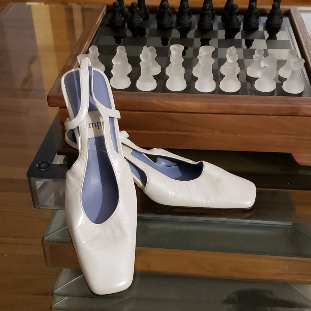 Creamy pearl leather slingback shoes
